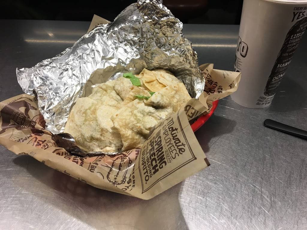 Chipotle Mexican Grill | restaurant | 927 Holt Rd #500, Webster, NY 14580, USA | 5858721431 OR +1 585-872-1431