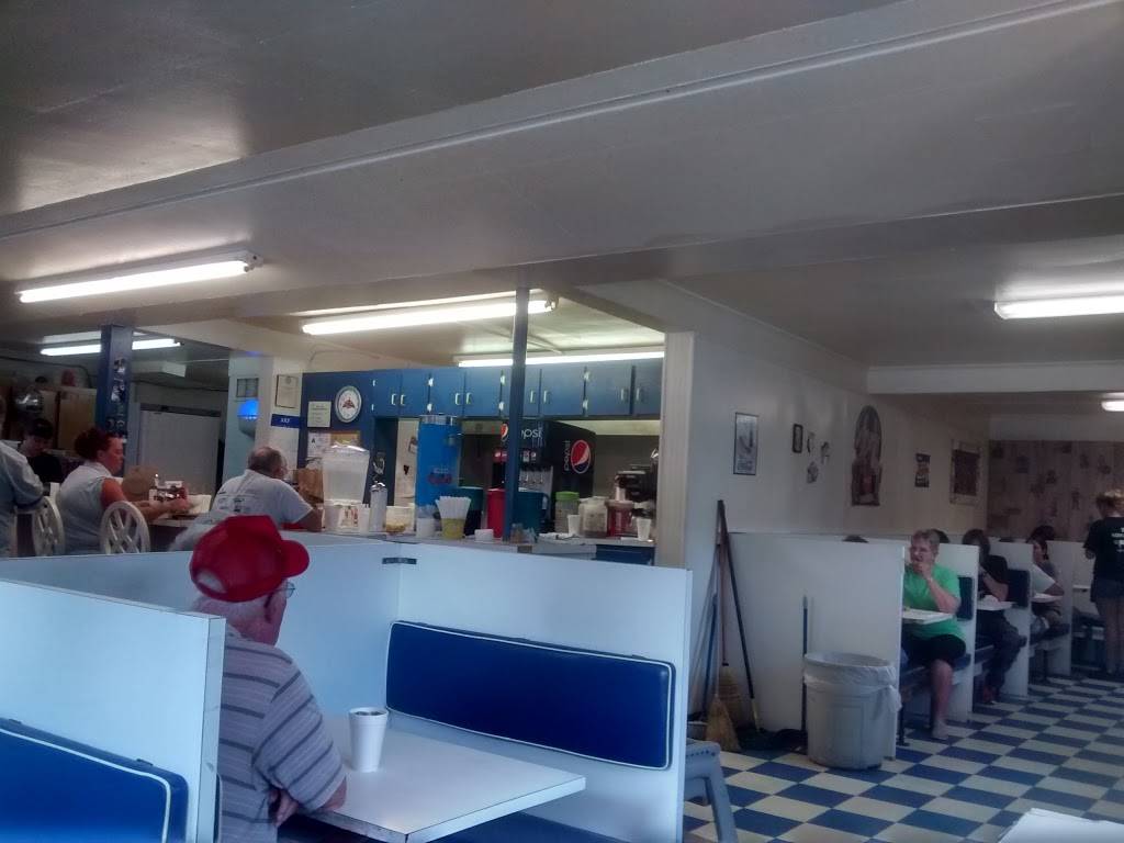 Chriss Drive In | restaurant | Siler City, NC 27344, USA | 9196632333 OR +1 919-663-2333