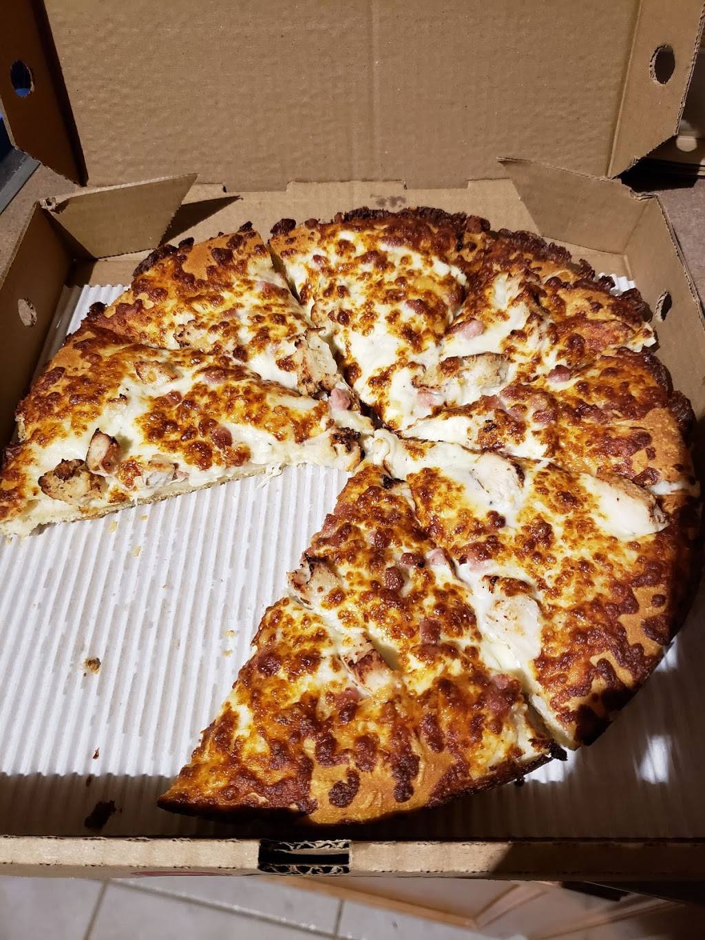 Pizza Hut | restaurant | 5014 New St, Burlington, ON L7L 1V1, Canada | 9056343976 OR +1 905-634-3976