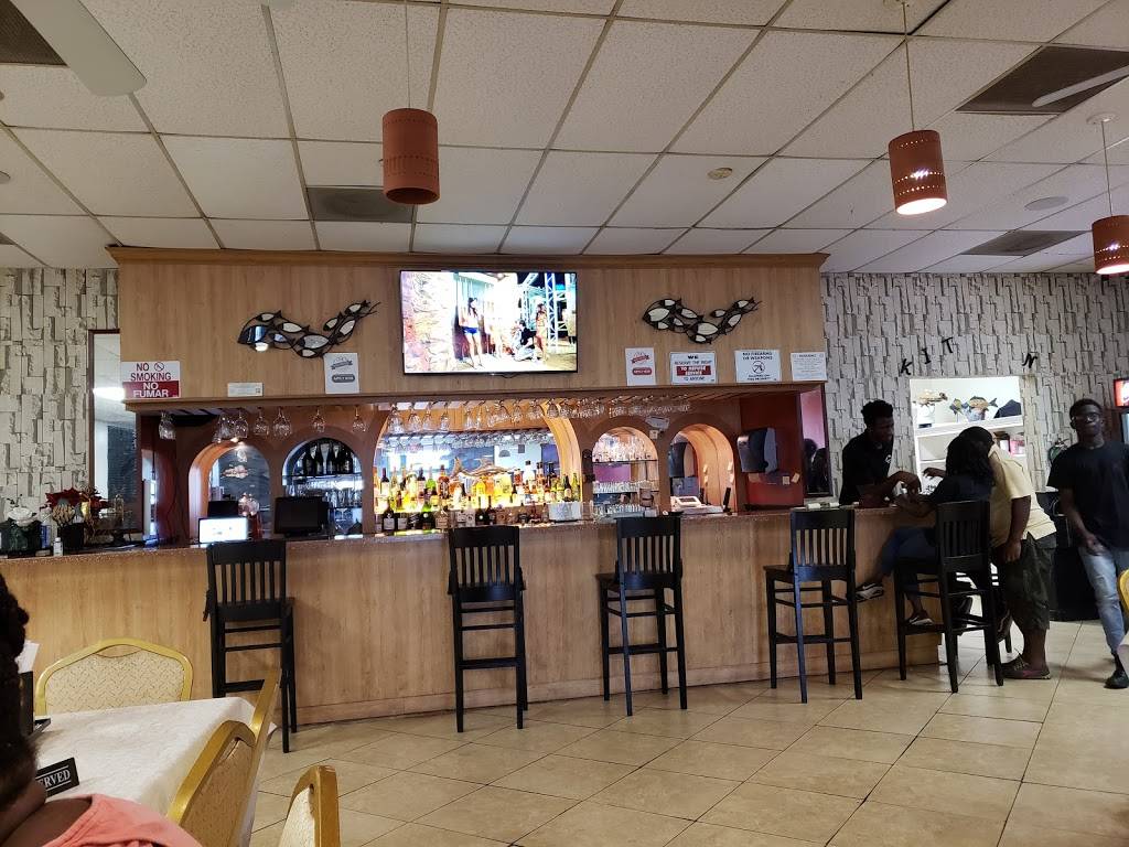 Chez Michelle | restaurant | 6991 S Texas 6, Houston, TX 77083, USA | 2815305787 OR +1 281-530-5787