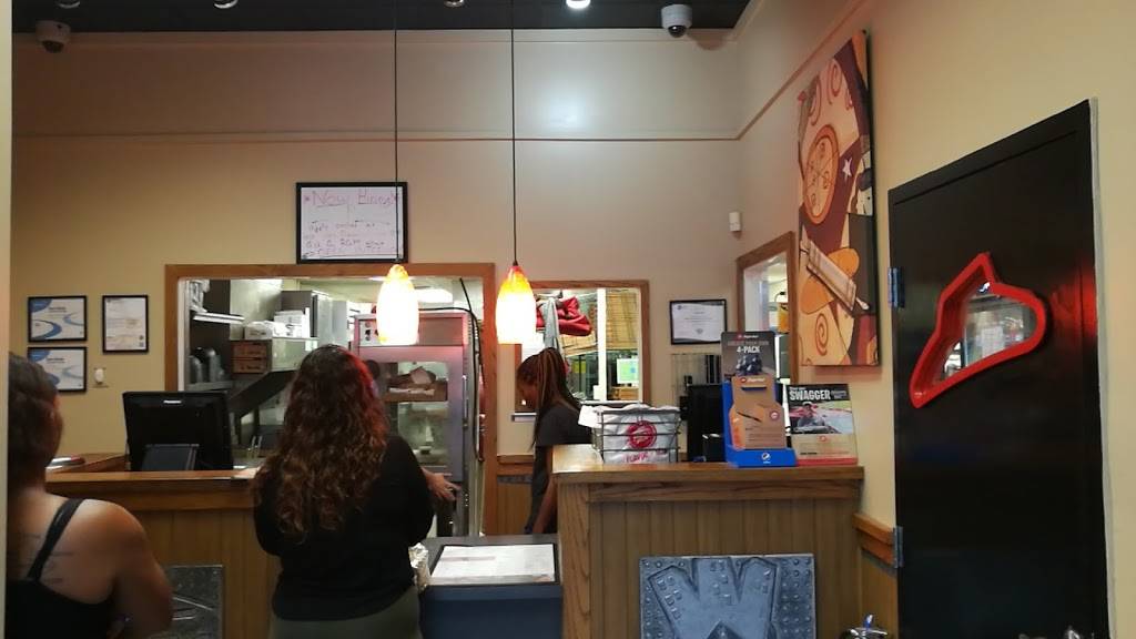 Pizza Hut | restaurant | 1190 8th Ave W, Palmetto, FL 34221, USA | 9417292500 OR +1 941-729-2500