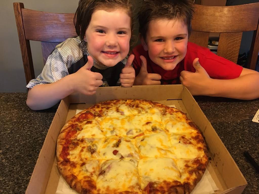 Gruis Recreation Area / The Barn | restaurant | 2724 360th St, Buffalo Center, IA 50424, USA | 6419265393 OR +1 641-926-5393