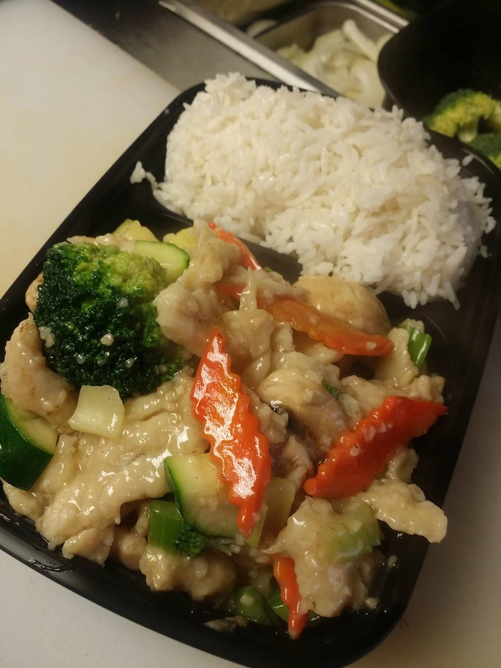 Chinese Lucky Dragon | meal delivery | 13551 SE 145th Ave, Happy Valley, OR 97015, USA | 5038530610 OR +1 503-853-0610