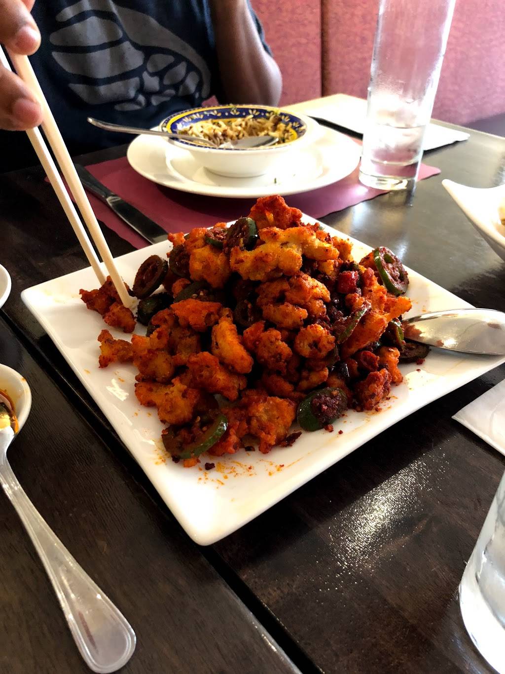 House of Chang | restaurant | 282 Concord Ave, Cambridge, MA 02138, USA | 6175479888 OR +1 617-547-9888