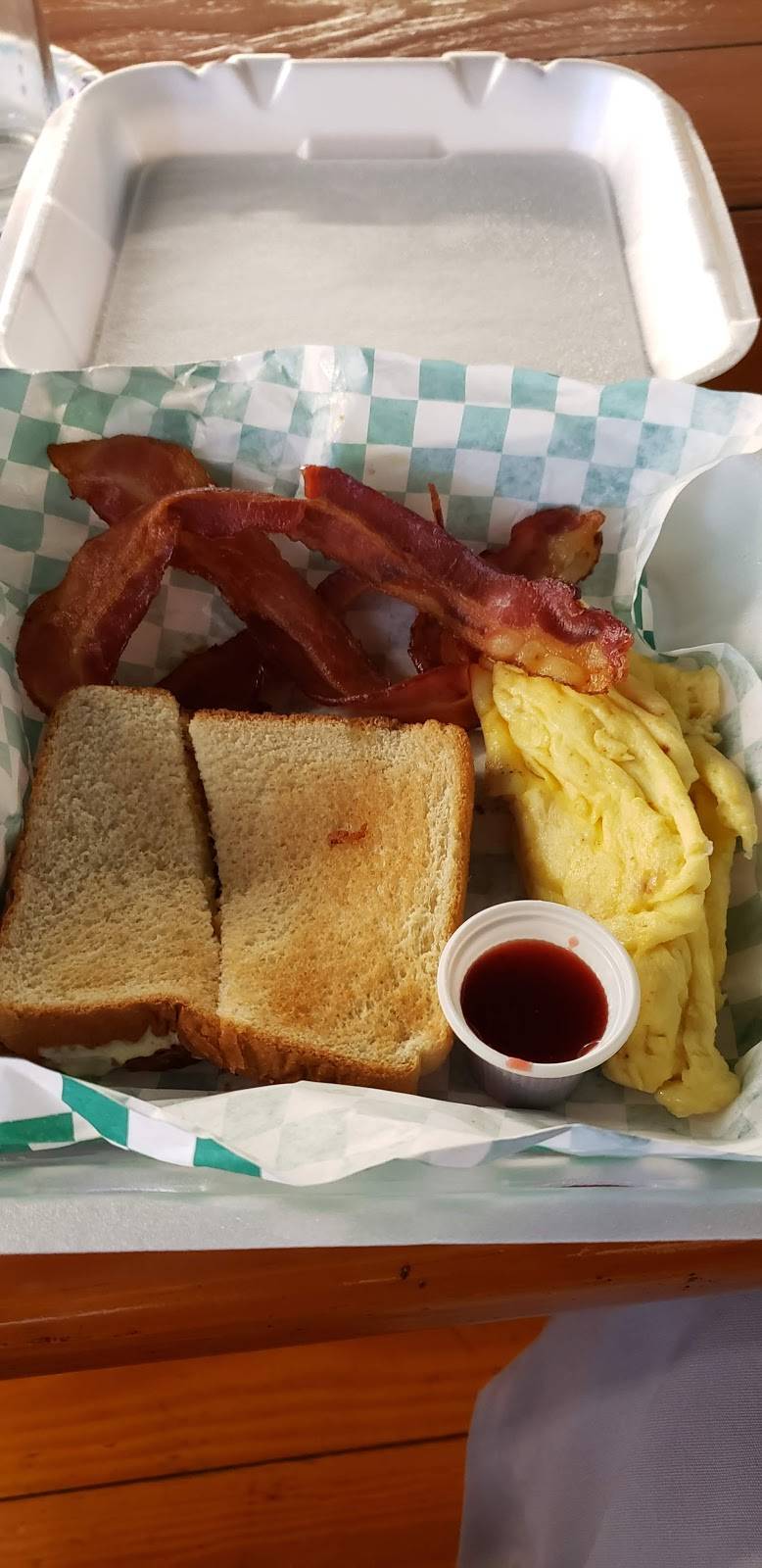 Jax Diner | restaurant | 1850 N Tamiami Trail, North Fort Myers, FL 33903, USA | 2396715879 OR +1 239-671-5879