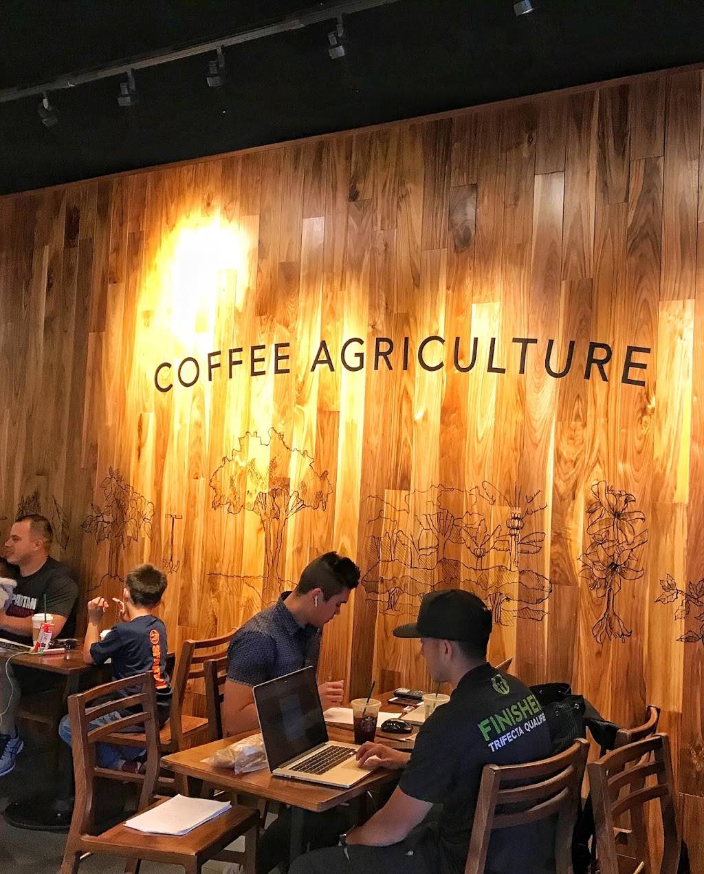 Starbucks | cafe | 42140 Big Bear Blvd #100, Big Bear Lake, CA 92315, USA | 9098663203 OR +1 909-866-3203