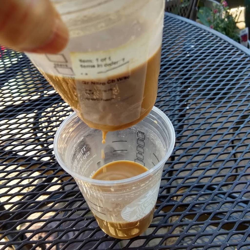 Starbucks | cafe | 7202 119th St, Palos Heights, IL 60463, USA | 7084481591 OR +1 708-448-1591