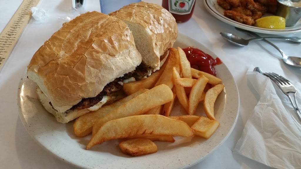 Golden Fish Seafood Restaurant | restaurant | 221 S Main St #101, Salinas, CA 93901, USA | 8314224946 OR +1 831-422-4946