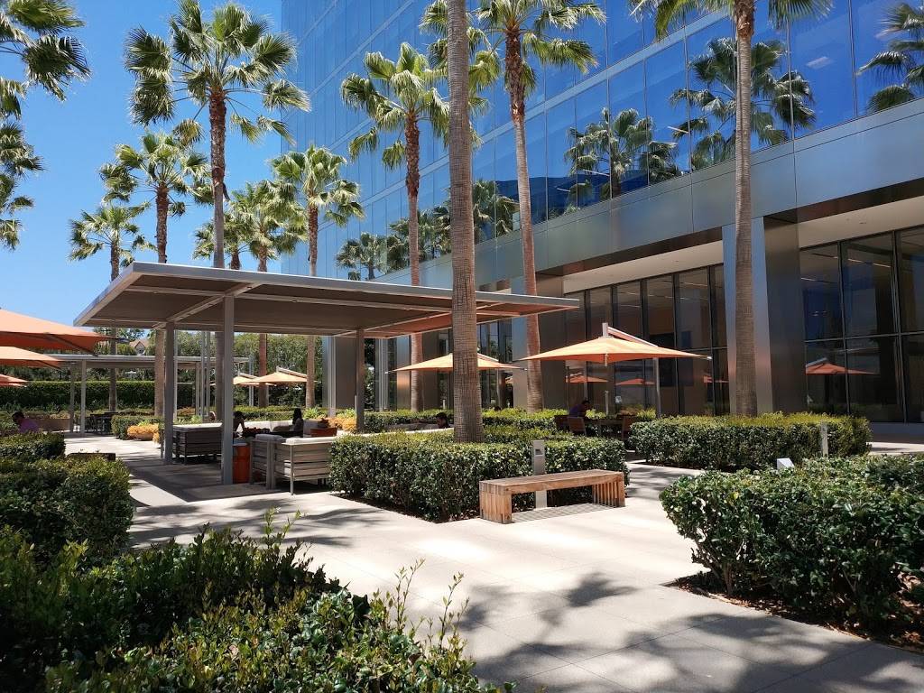 Bistro 24 | restaurant | 4655 Executive Dr, San Diego, CA 92121, USA | 8583143334 OR +1 858-314-3334