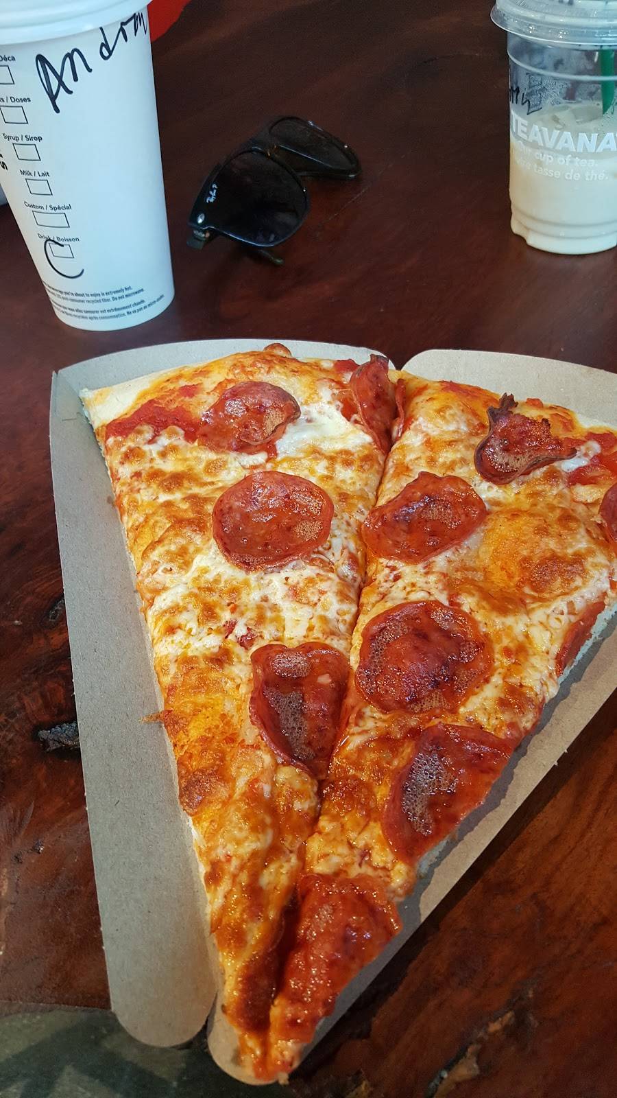 Pizzaville | meal delivery | 171 E Liberty St, Toronto, ON M6K 3P6, Canada | 4167363636 OR +1 416-736-3636