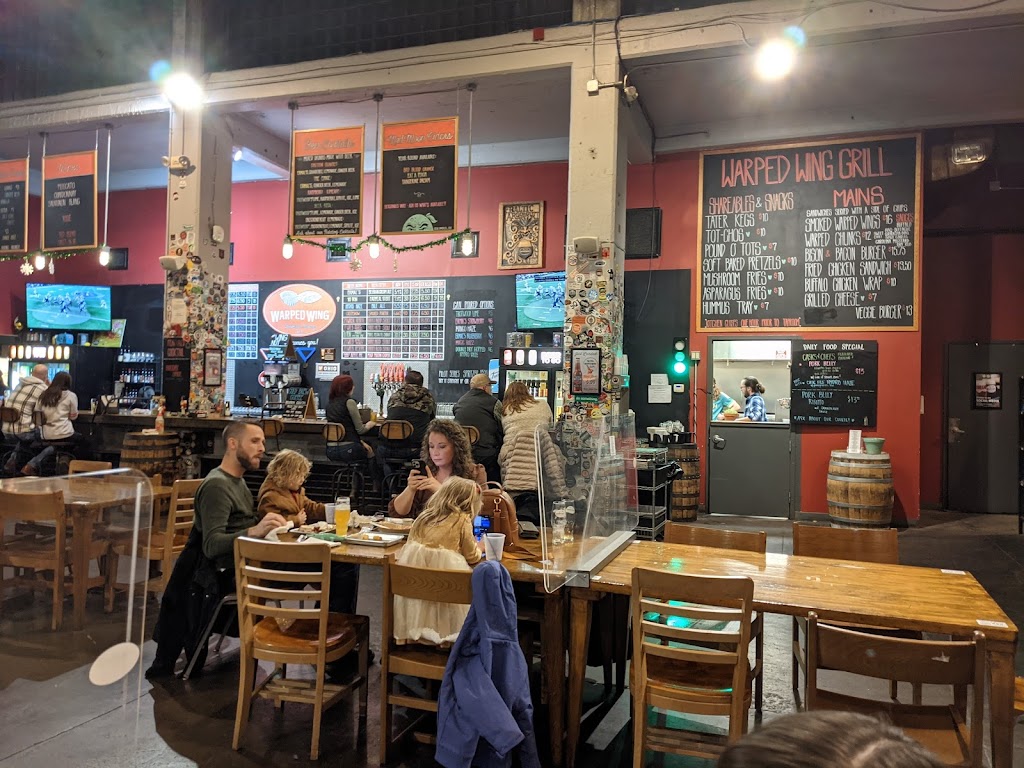 Warped Wing Brewing Company | restaurant | 26 Wyandot St, Dayton, OH 45402, USA | 9372227003 OR +1 937-222-7003