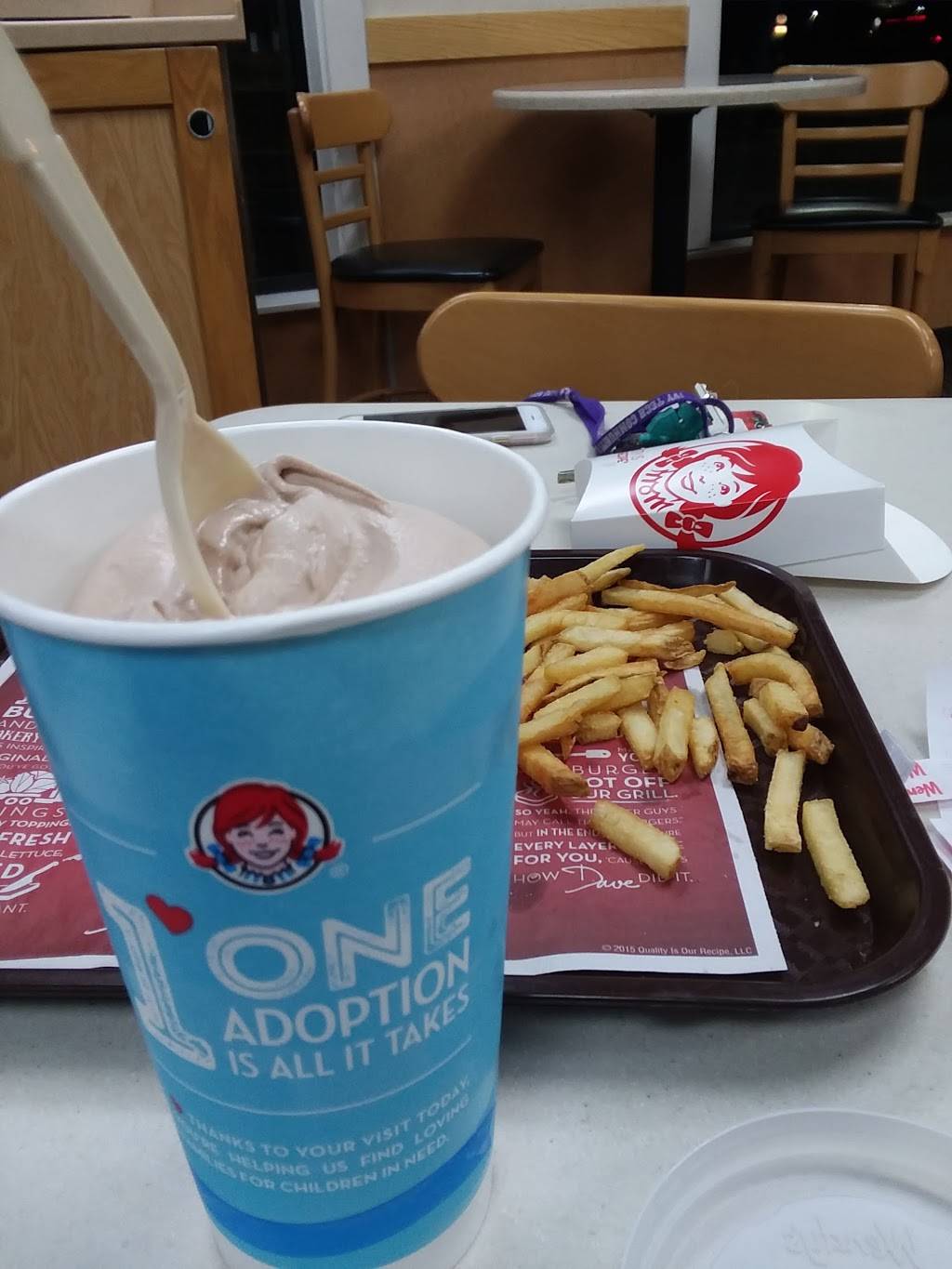 Wendys | restaurant | 2817 Pendleton Ave, Anderson, IN 46012, USA | 7656498270 OR +1 765-649-8270