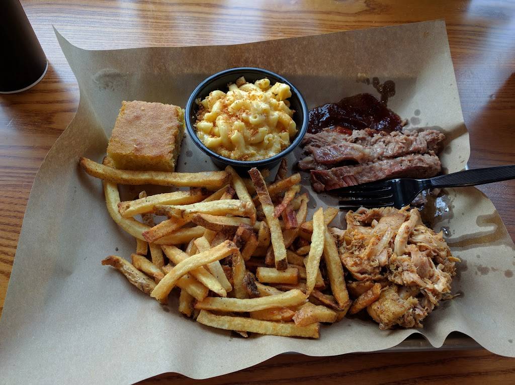MISSION BBQ | restaurant | 116 S Independence Blvd, Virginia Beach, VA 23462, USA | 7574909050 OR +1 757-490-9050