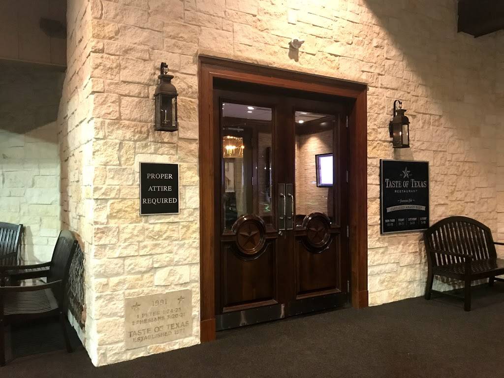 Taste of Texas | restaurant | 10505 Katy Fwy, Houston, TX 77024, USA | 7139326901 OR +1 713-932-6901