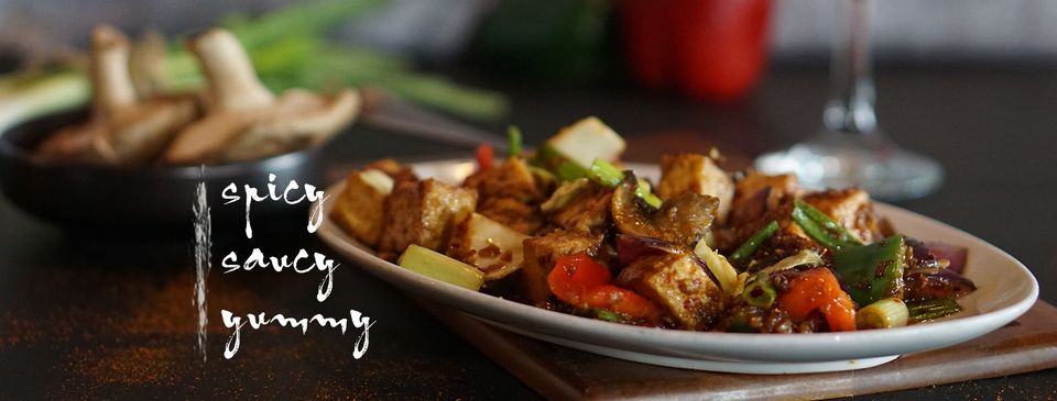 Inchins Bamboo Garden | restaurant | 618 Illinois Rte 59, Naperville, IL 60540, USA | 3314724133 OR +1 331-472-4133