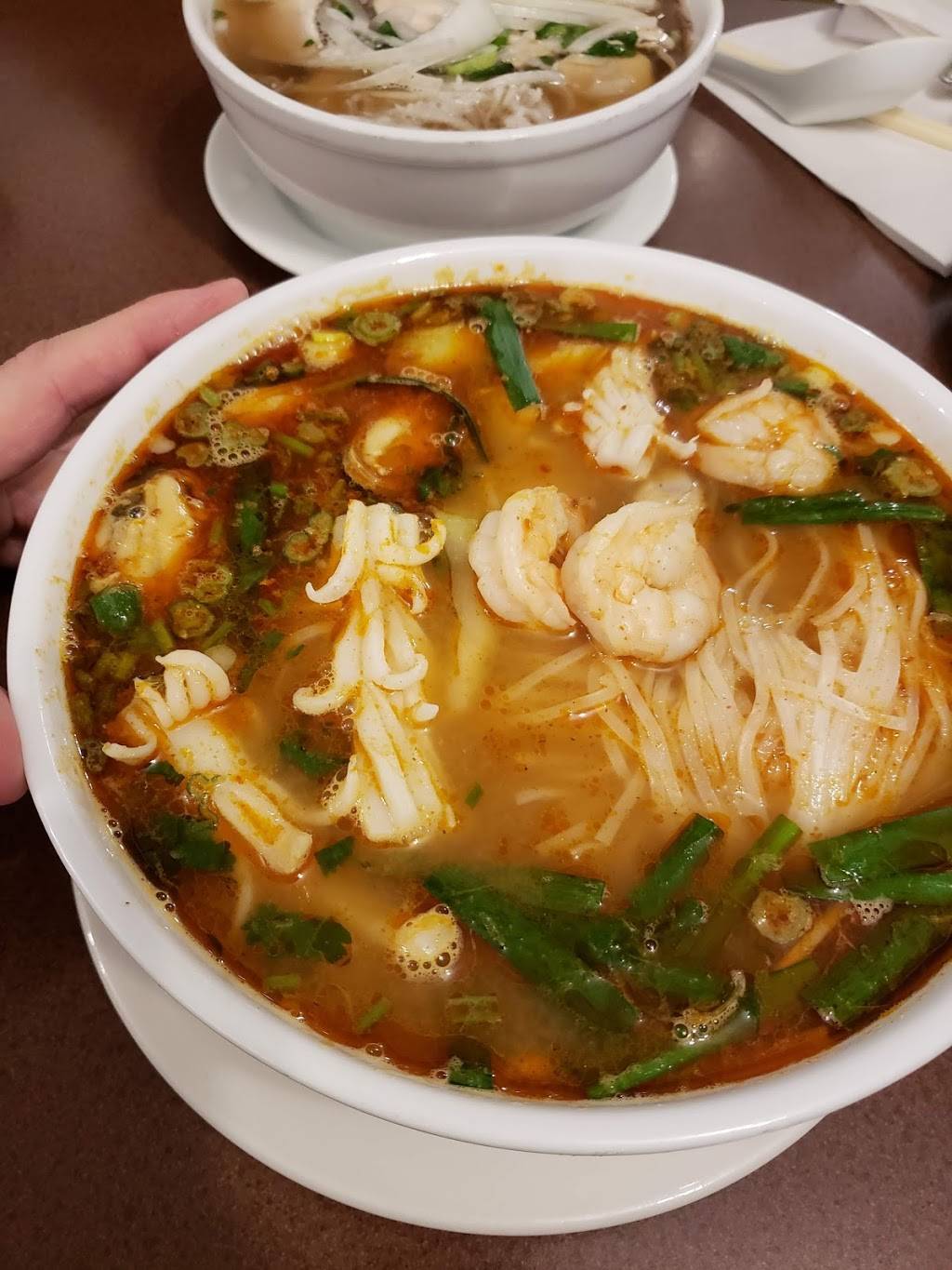 Made Pho You | restaurant | 130 Queenston Rd, Hamilton, ON L8K 1G6, Canada | 9055490393 OR +1 905-549-0393