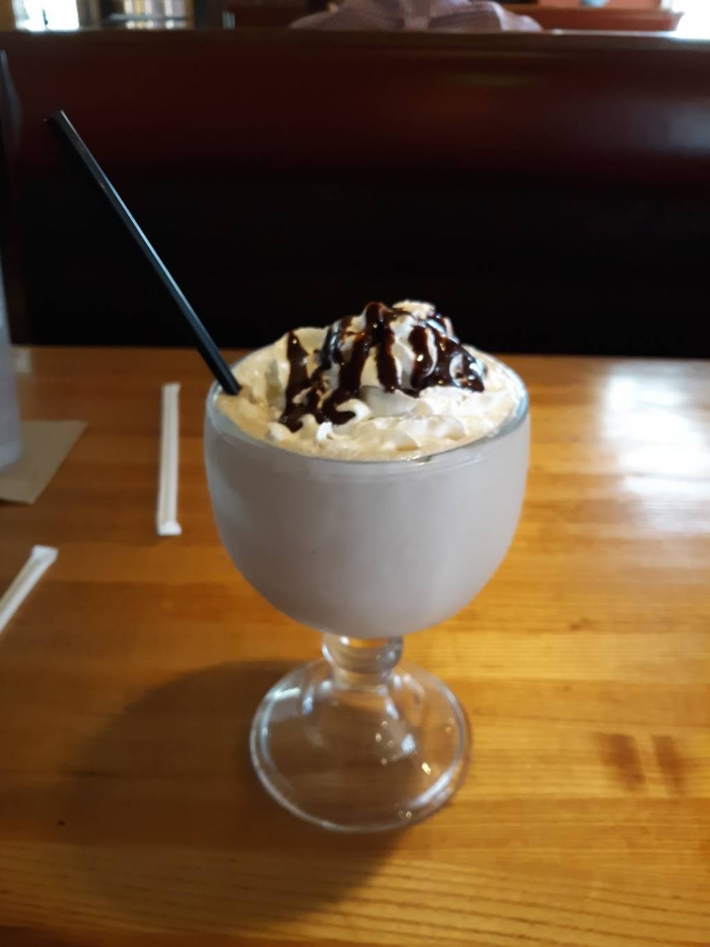 Applebees Grill + Bar | restaurant | Georgia 124, 1925 Scenic Hwy N, Snellville, GA 30078, USA | 7709791947 OR +1 770-979-1947