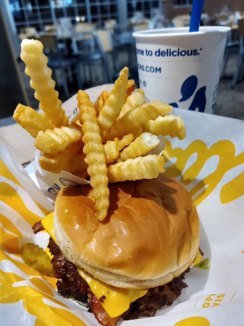 Culvers | restaurant | 1745 Marketview Dr, Yorkville, IL 60560, USA | 6308826179 OR +1 630-882-6179