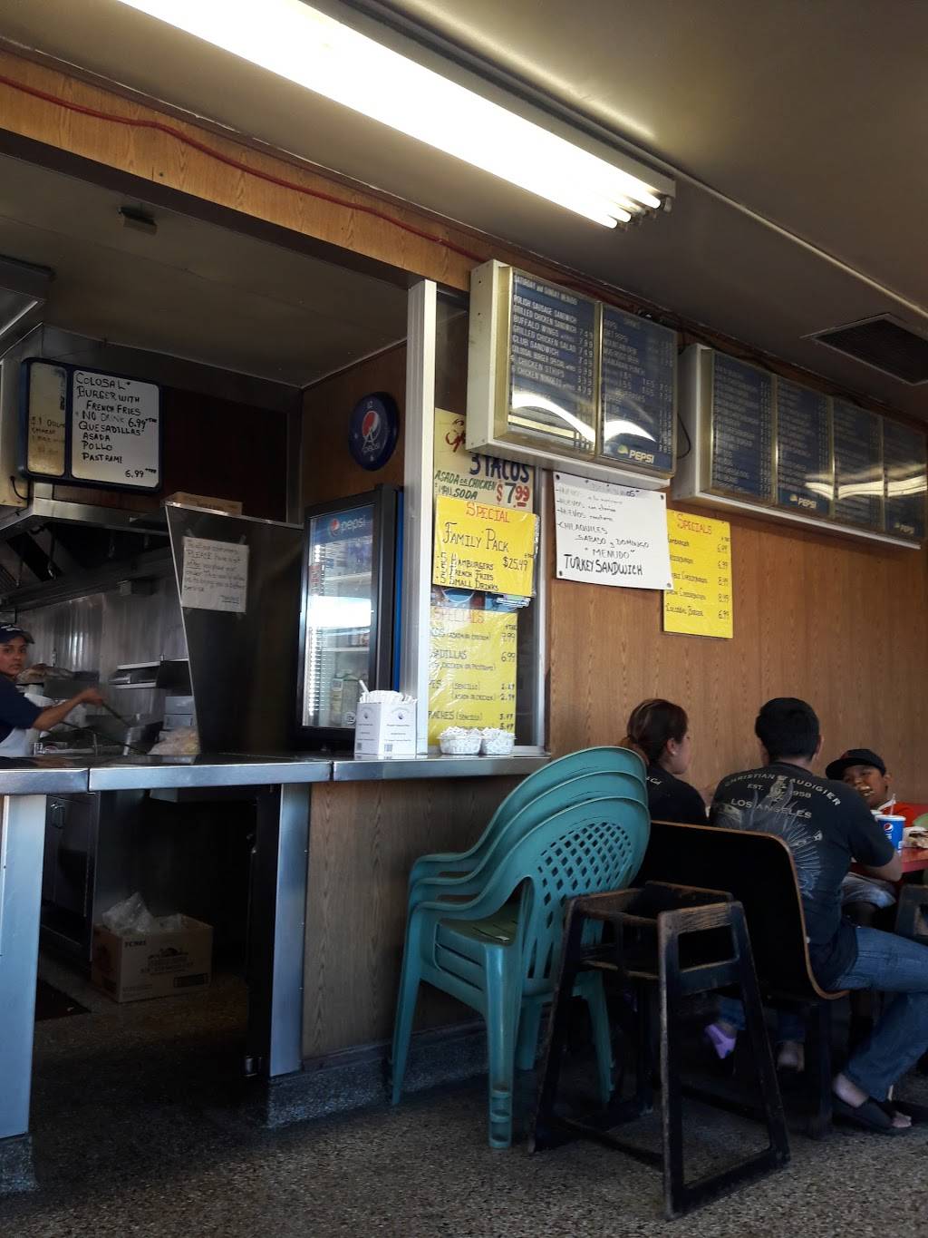 First Street Burgers | restaurant | 3737 E 1st St, Los Angeles, CA 90063, USA | 3232632496 OR +1 323-263-2496