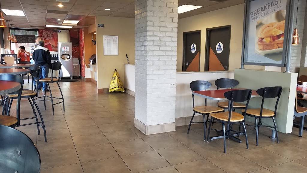 Jack in the Box | restaurant | 810 E St, Marysville, CA 95901, USA | 5307412889 OR +1 530-741-2889