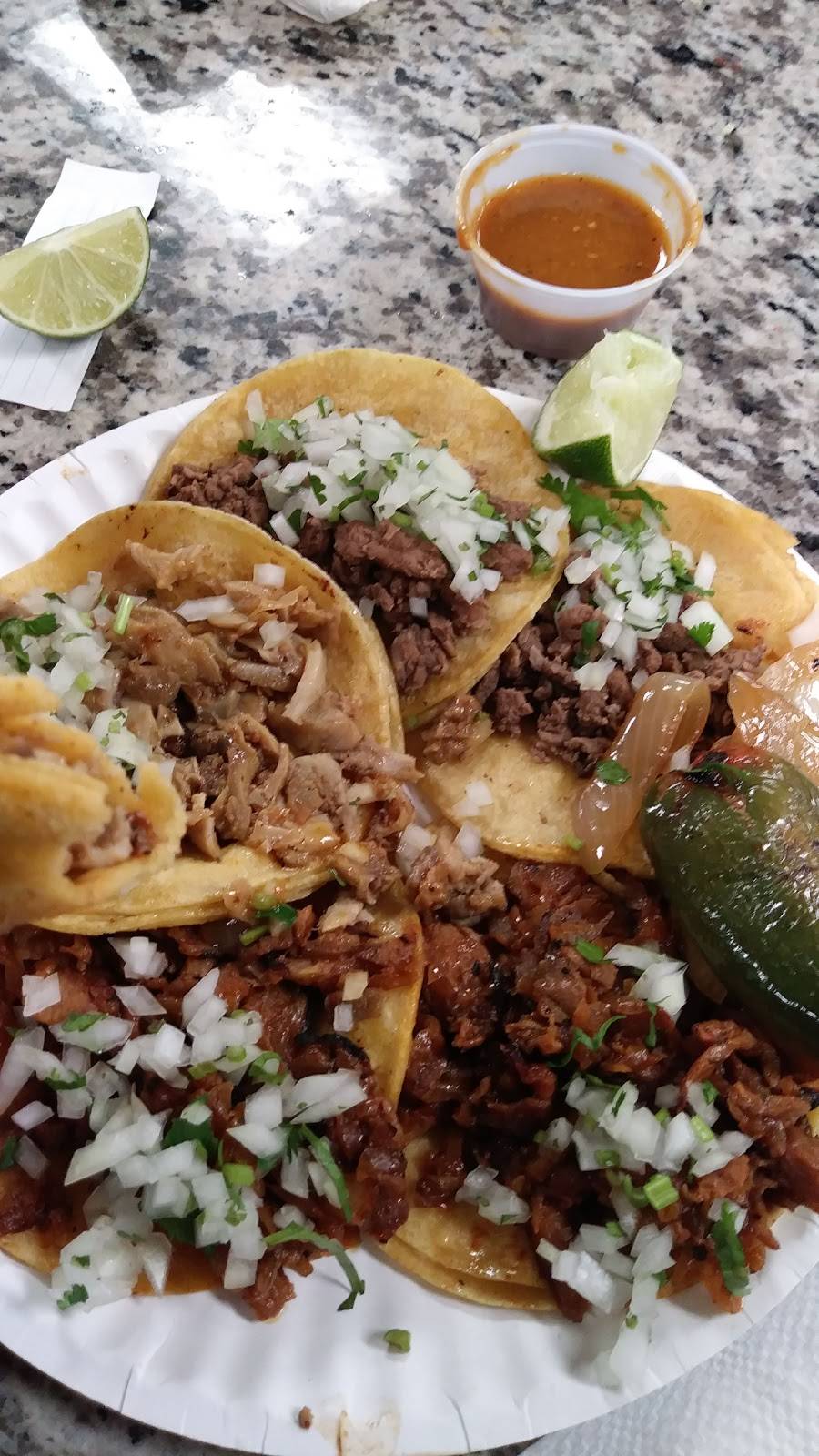 Tacos El Chuleton | restaurant | 540 W 4th St, Perris, CA 92570, USA | 9519400462 OR +1 951-940-0462