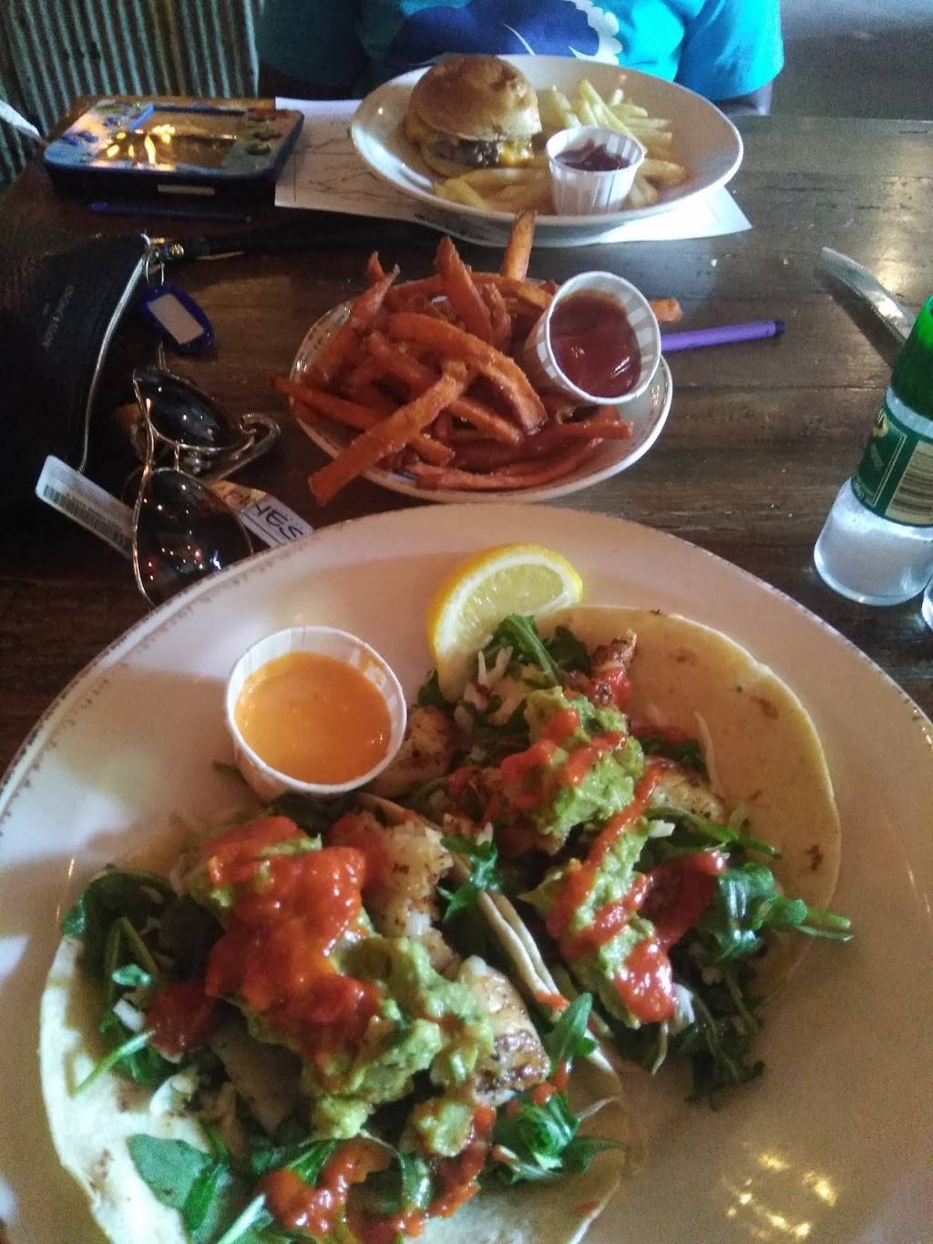 Chow Daddys | restaurant | 15 Towne Dr, Bluffton, SC 29910, USA | 8437572469 OR +1 843-757-2469