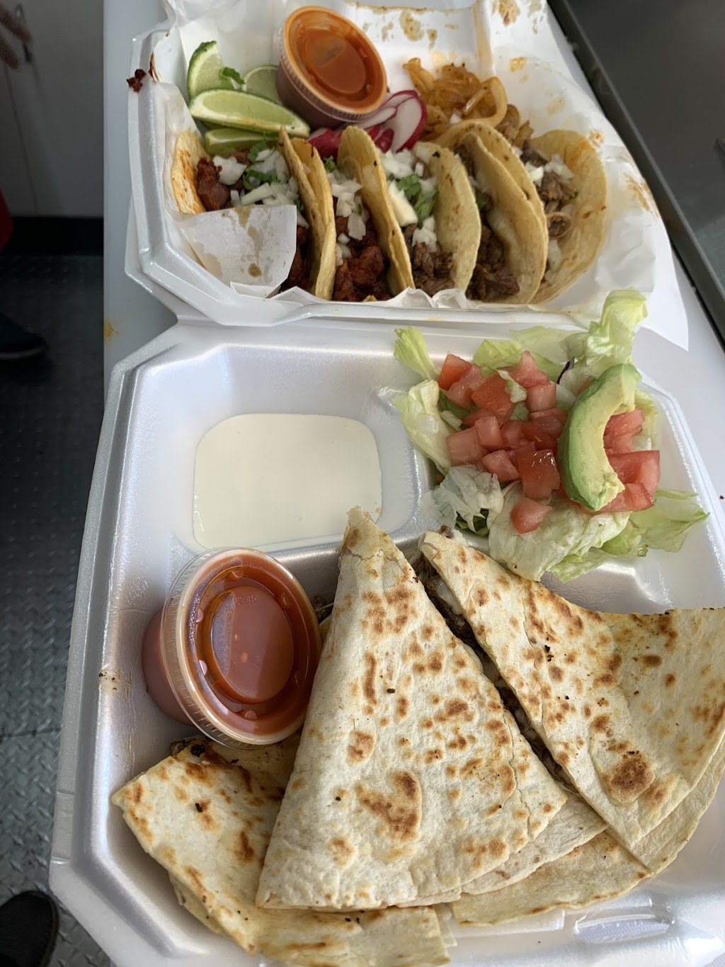 Los Primos Mexican Grill | restaurant | 6847 FL-40, Ocala, FL 34482, USA | 3522390765 OR +1 352-239-0765