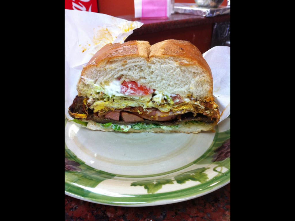 Thats It | restaurant | 2699 Mission St, San Francisco, CA 94110, USA | 4152859833 OR +1 415-285-9833