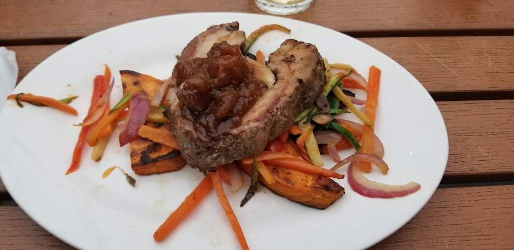 The Albion Hotel | restaurant | 49 Norfolk St, Guelph, ON N1H 4J1, Canada | 5198217125 OR +1 519-821-7125