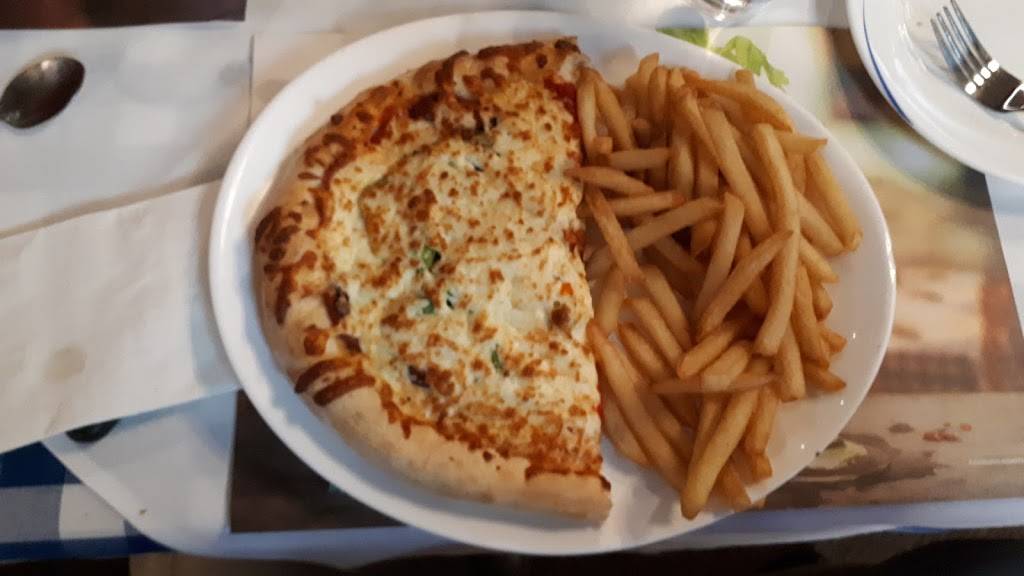 Restaurant Le Grec | restaurant | 9151 Rue Notre Dame O, Trois-Rivières, QC G9B 6T2, Canada | 8193772511 OR +1 819-377-2511