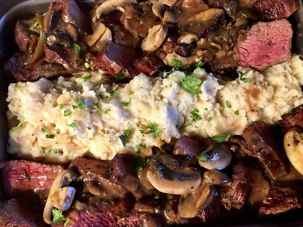 Donnie Bs | restaurant | 1110 Pinellas Bayway S, Tierra Verde, FL 33715, USA | 7272896249 OR +1 727-289-6249