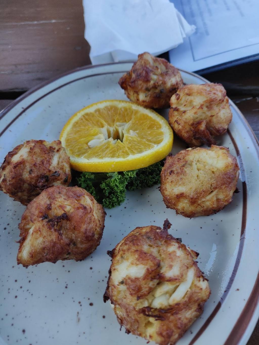 Mikes Restaurant & Crabhouse | restaurant | 3030 Riva Rd, Riva, MD 21140, USA | 4109562784 OR +1 410-956-2784