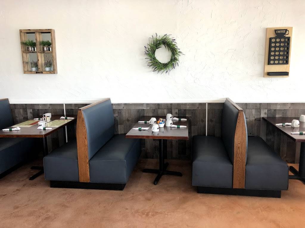 Las Hadas Grill | restaurant | 4750 S Colony Blvd Ste.120, The Colony, TX 75056, USA | 2144078981 OR +1 214-407-8981