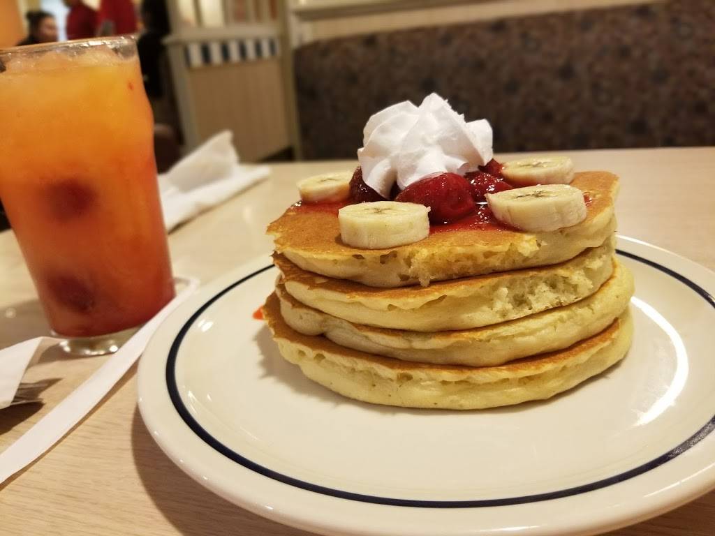 IHOP | restaurant | 1688 N Perris Blvd, Perris, CA 92571, USA | 9519431844 OR +1 951-943-1844