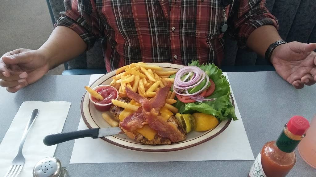 O T Cook House & Saloon | restaurant | 205 N 10th St, Taft, CA 93268, USA | 6617631819 OR +1 661-763-1819