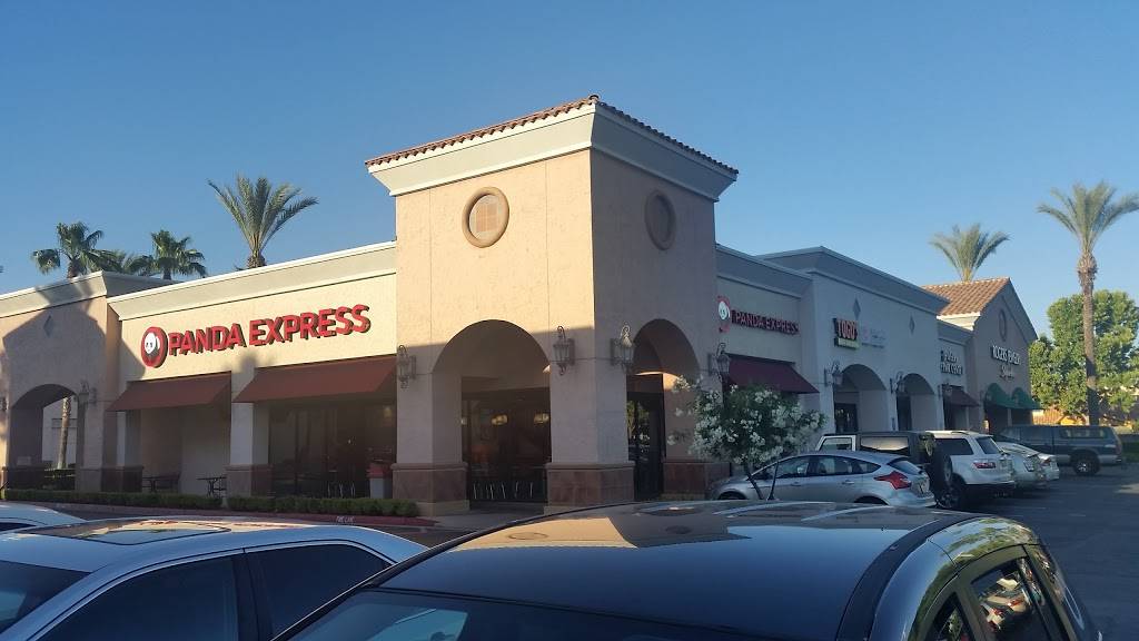 Panda Express | meal takeaway | 7685 N Blackstone Ave, Fresno, CA 93720, USA | 5594356772 OR +1 559-435-6772