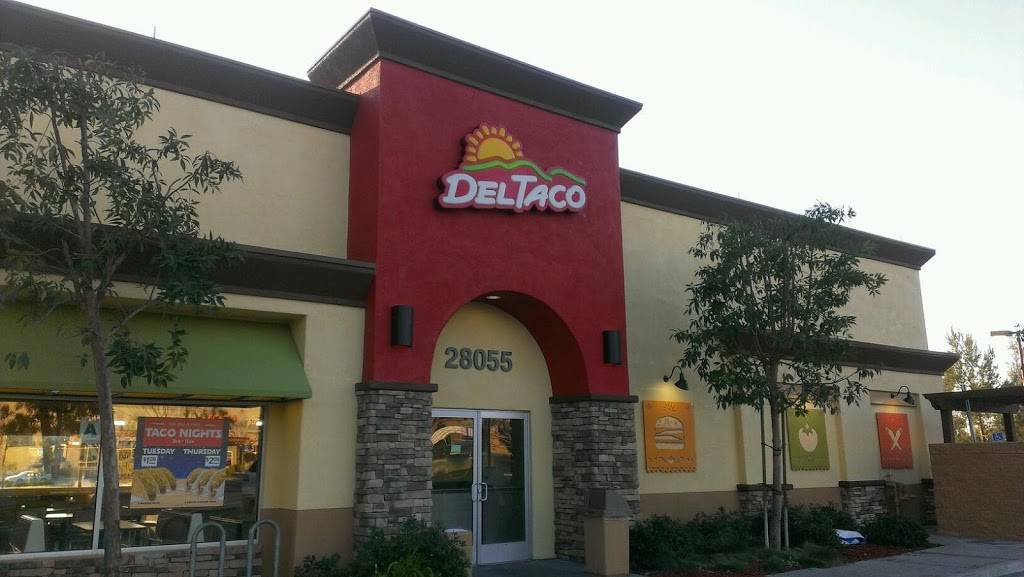 Del Taco | meal takeaway | 28055 Scott Rd, Murrieta, CA 92563, USA | 9513017111 OR +1 951-301-7111
