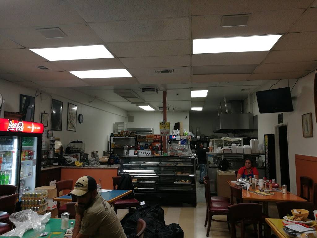 Antigua Restaurant & Bakery | bakery | 4074 W Century Blvd, Inglewood, CA 90304, USA | 4242233369 OR +1 424-223-3369