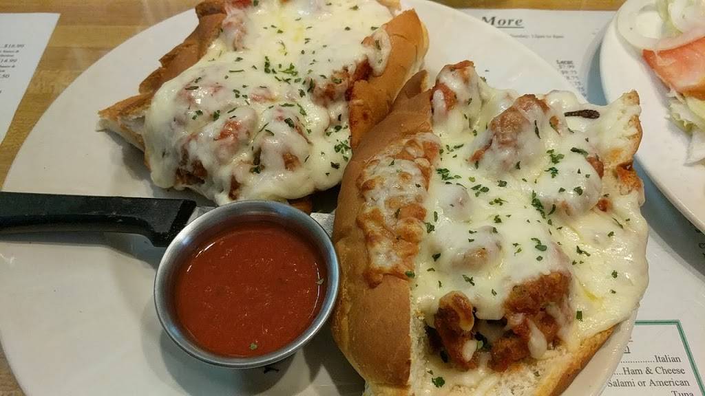 Fortunatos Pizza & More | restaurant | 28 N Main St, Newark Valley, NY 13811, USA | 6076428244 OR +1 607-642-8244