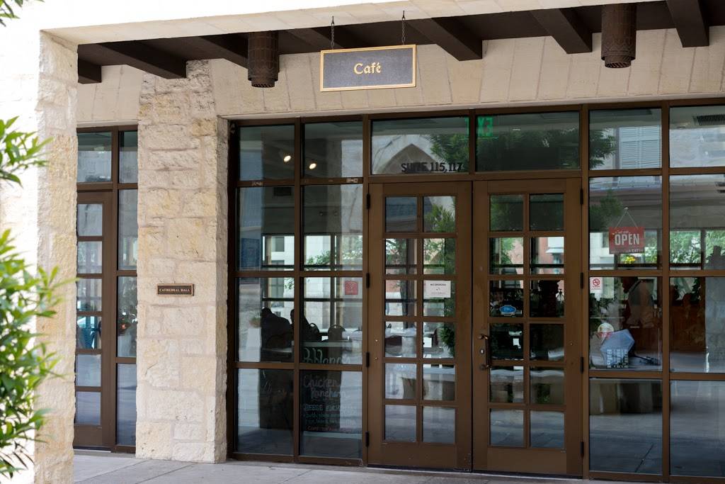 Poblanos On Main | restaurant | 115 S Main Plaza, San Antonio, TX 78205, USA | 2103575609 OR +1 210-357-5609