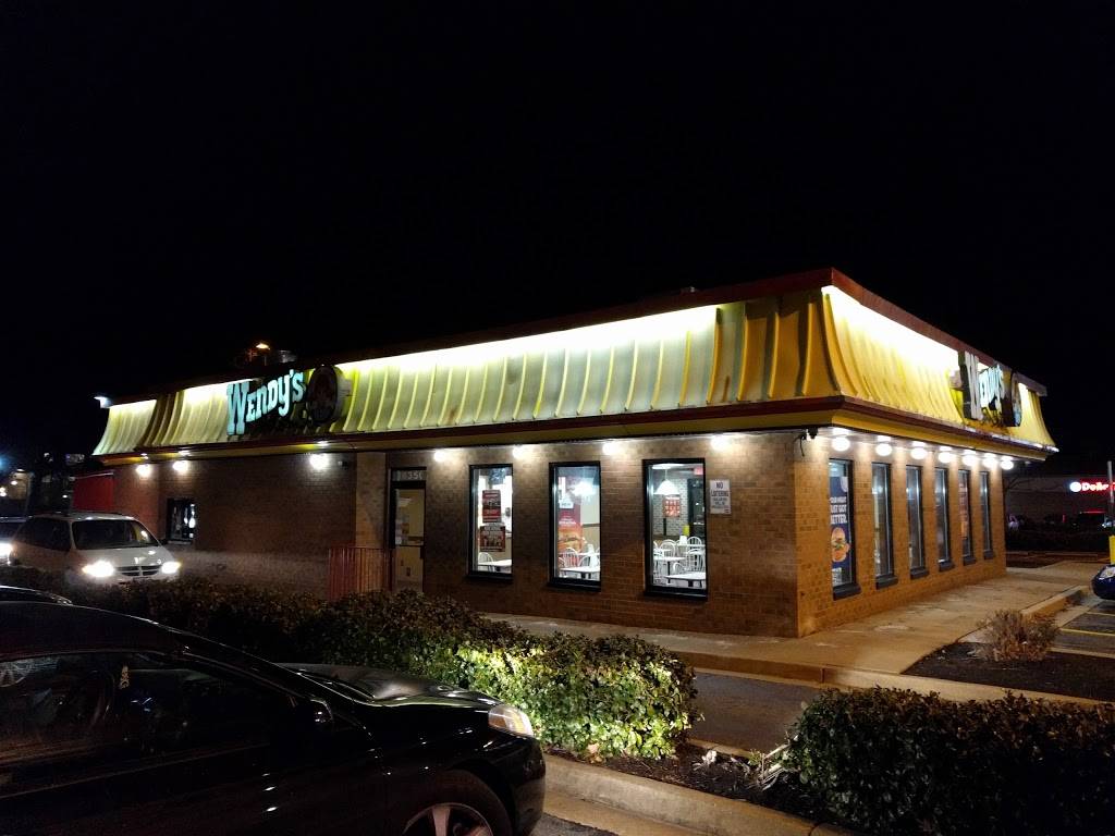 Wendys | restaurant | 18350 Contour Rd, Gaithersburg, MD 20877, USA | 3019476516 OR +1 301-947-6516