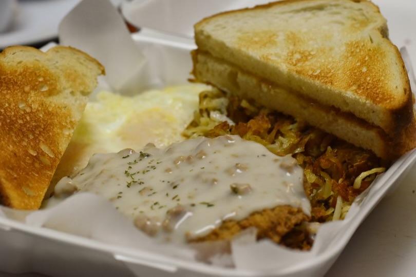 Town Chef | restaurant | 117 S Main St, Cedar Grove, WI 53013, USA | 9206685058 OR +1 920-668-5058