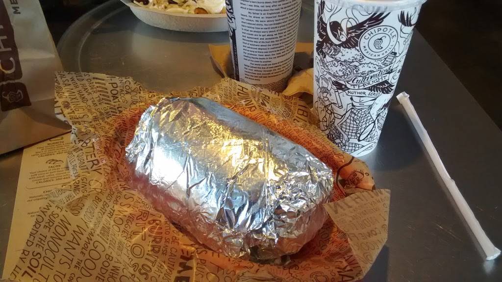 Chipotle Mexican Grill | restaurant | 1620 West Park Square, Xenia, OH 45385, USA | 9373722943 OR +1 937-372-2943