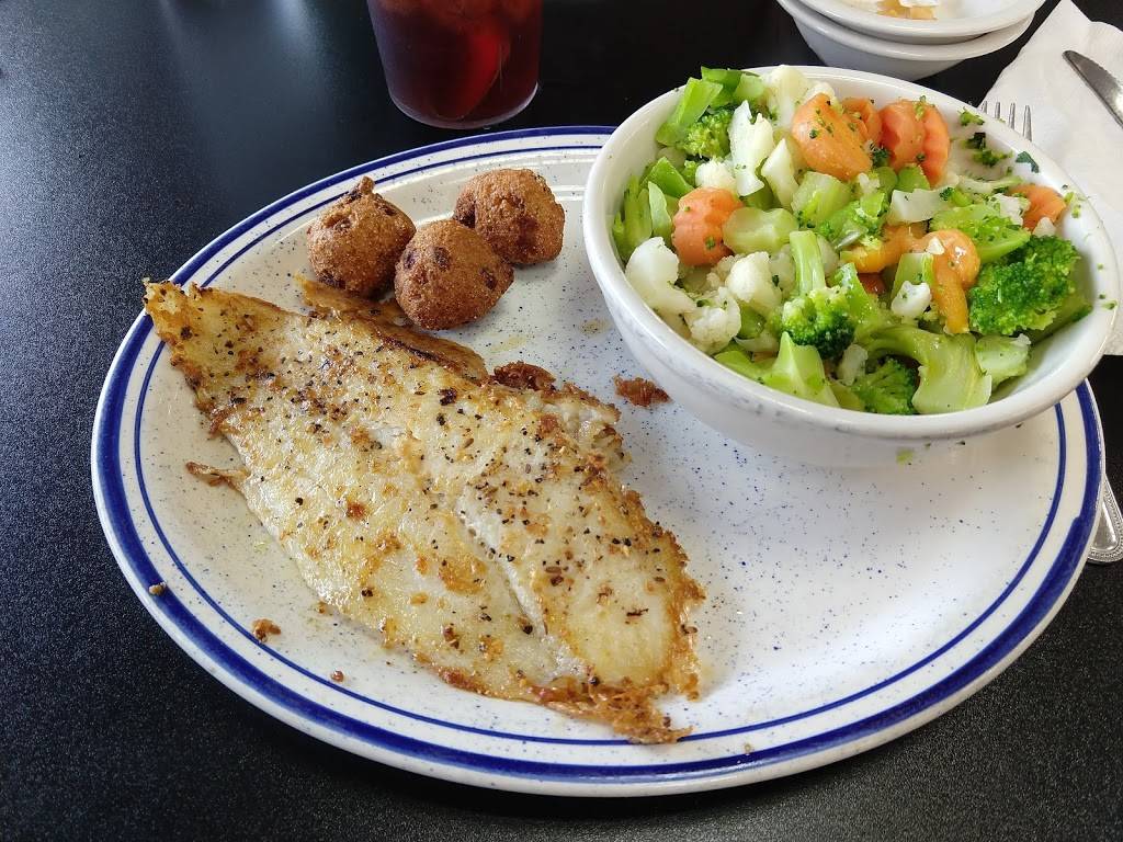 Moms Family Diner | restaurant | 4101 S Mingo Rd, Tulsa, OK 74146, USA | 9185082990 OR +1 918-508-2990