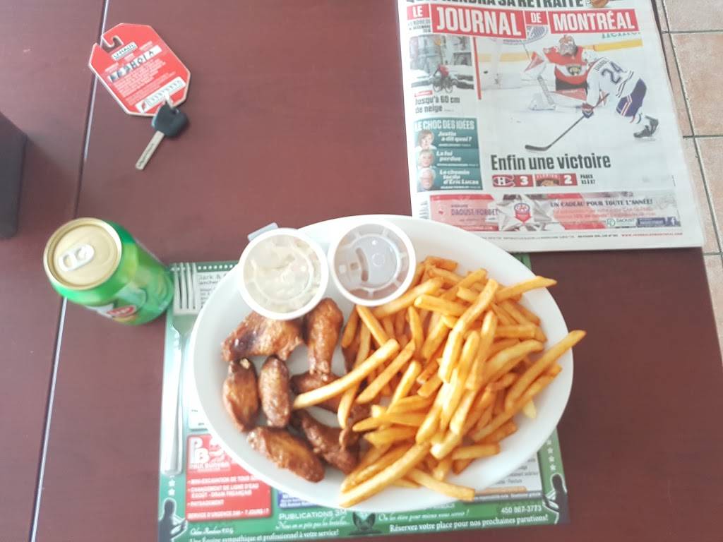 Métro Pizza | restaurant | 132 Boulevard Curé-Labelle, Sainte-Rose, QC H7L 2Z4, Canada | 4506240102 OR +1 450-624-0102