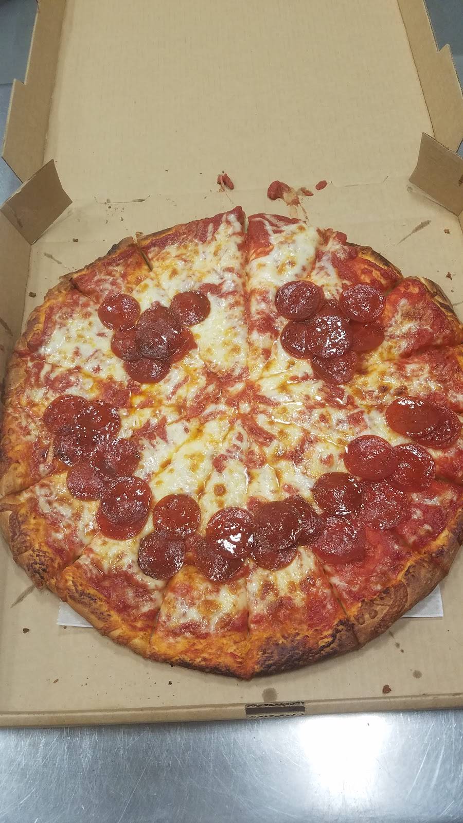 Giannillis II Restaurant & Lounge | restaurant | 4816 State St #30, Greensburg, PA 15601, USA | 7248325600 OR +1 724-832-5600