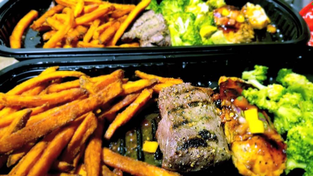 TGI Fridays | restaurant | 2444 Preston Rd, Plano, TX 75093, USA | 9726128422 OR +1 972-612-8422