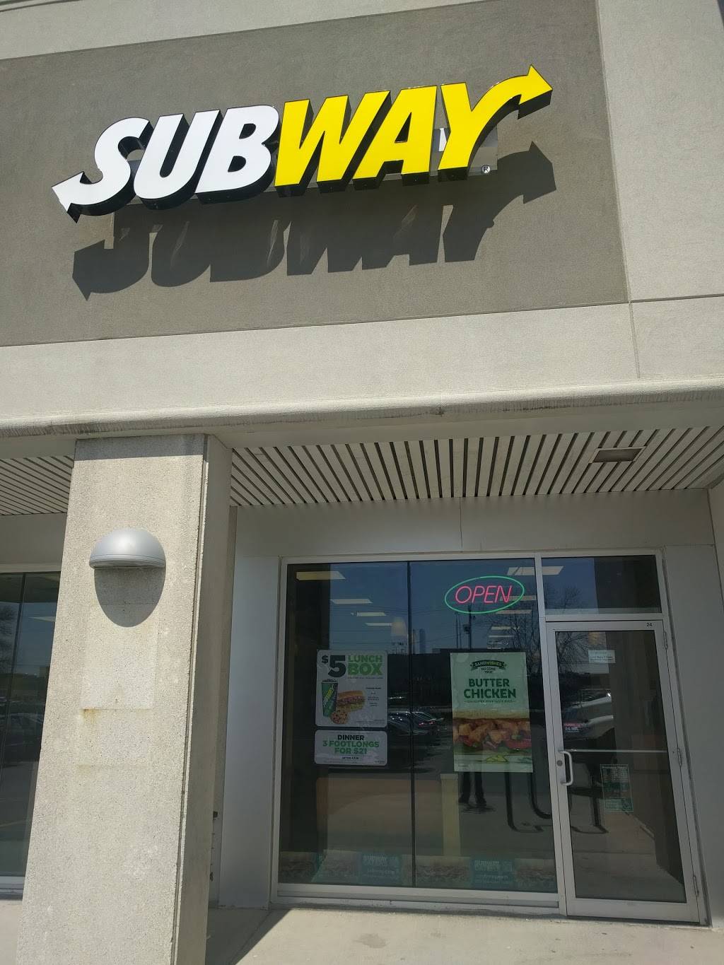 Subway | meal takeaway | 500 Fairway Centre Rd S Fairway Centre, Kitchener, ON N2C 1X3, Canada | 5197480607 OR +1 519-748-0607