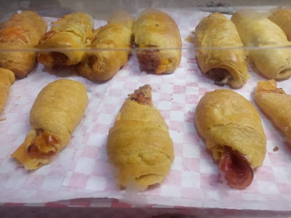 The Food Shack | restaurant | 5841 W Gulf Bank Rd, Houston, TX 77088, USA | 8323280246 OR +1 832-328-0246