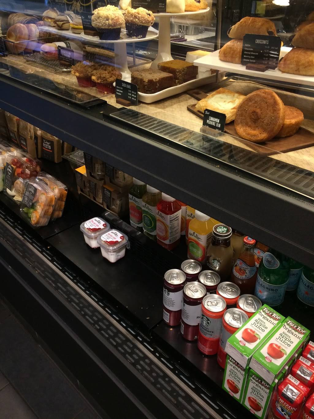 Starbucks | cafe | 6865 Camino Arroyo, Gilroy, CA 95020, USA | 4088483027 OR +1 408-848-3027